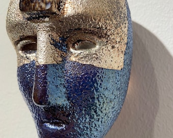 Kosta Boda 'Lookin' wall art glass Sculpture by Bertil Vallien - Sweden