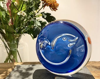 Escultura de cristal de Goran Wärff Kosta Boda: Edición limitada firmada en vidrio artístico sueco
