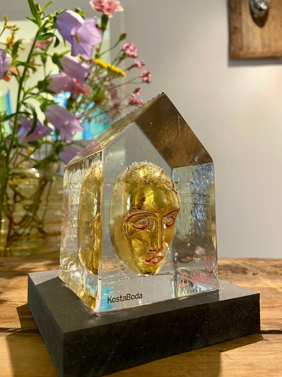 Kosta Boda Sculpture 