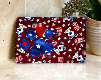 Cute dog quilted mug mat, paw print mug rug coaster, patriotic, for dog lovers, quilted mug rug handmade, 4th of July for women, desk