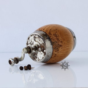 Vintage pepermolen / zout en peper / peperstrooier / vintage peper / zout- en peperset / oude pepermolen / pepermolen