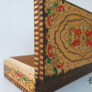 Hand Painted Box/Wooden Box/Vintage Keepsake Box/Wooden Jewelry Box/Wooden Box with Lid/Handpainted  Wooden Box