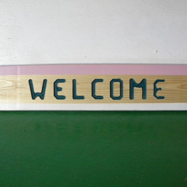 ROUTER CARVED SIGN/Welcome Wood Sign/House Sign/Hand Carved Sign/Cedar Wood Sign/Housewarming/Hand Painted