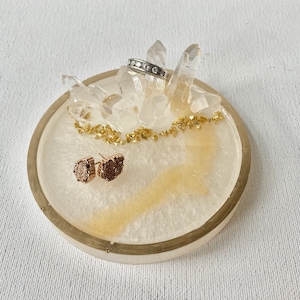 Crystal agate ring dish jewelry holder, resin moonstone white with gold accents, great Mother’s Day gift for mom