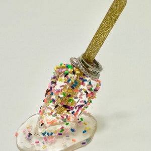 Resin Sprinkle melting popsicle, modern ring holder, Functional pop art jewelry dish. Vanity sink jewelry organizer, Life size food art.