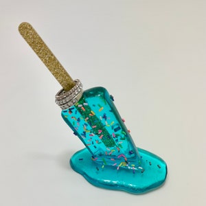 Resin BLUE melting popsicle, modern ring holder, Functional pop art jewelry dish. Vanity sink jewelry organizer, Life size food art