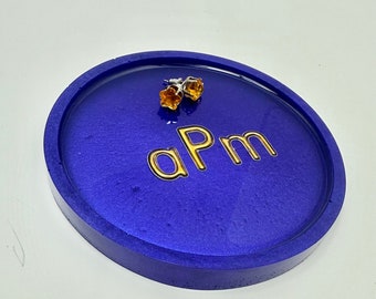 Custom monogram  initial resin ring dish, jewelry holder. PURPLE  w 3d gold lettering. Great gift under 20 for brides, kids teens.