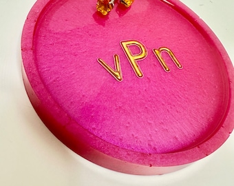 Custom monogram  initial resin ring dish, jewelry holder. Magenta pink w 3d gold lettering. Great gift under 20 for brides, kids teens.