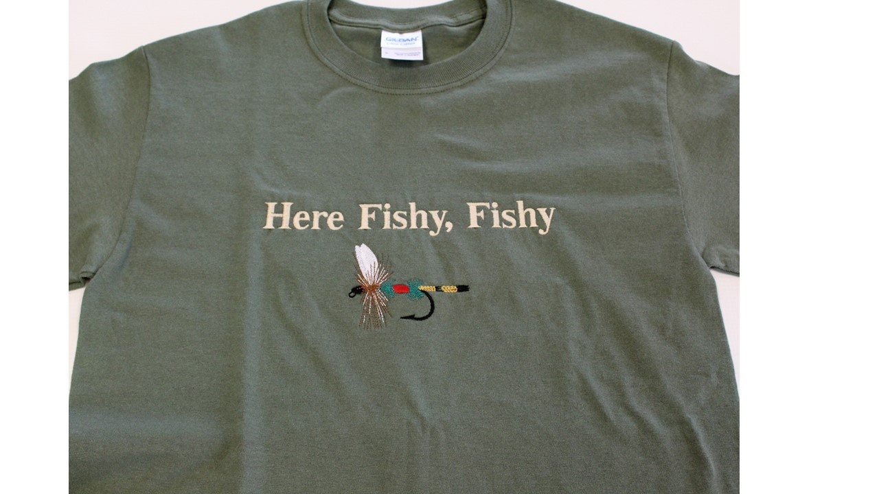 Here Fishy Fishing Shirt Gray Embroidered Mens Size Large Bahamas Fly Ocean