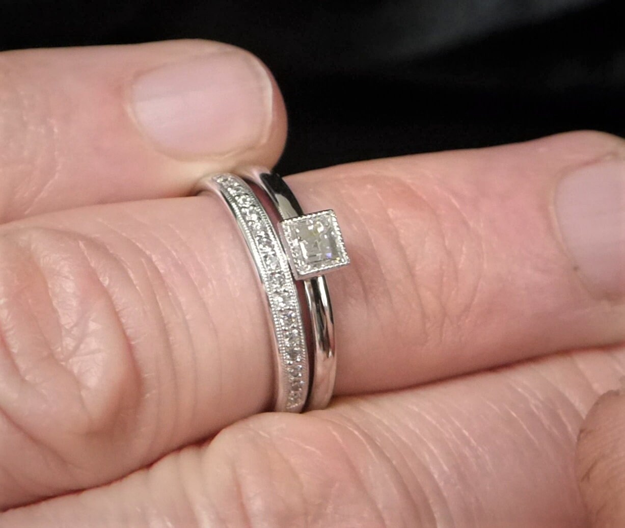 Designer Rings Uk Platinum Diamond Solitaire Engagement Ring Unique