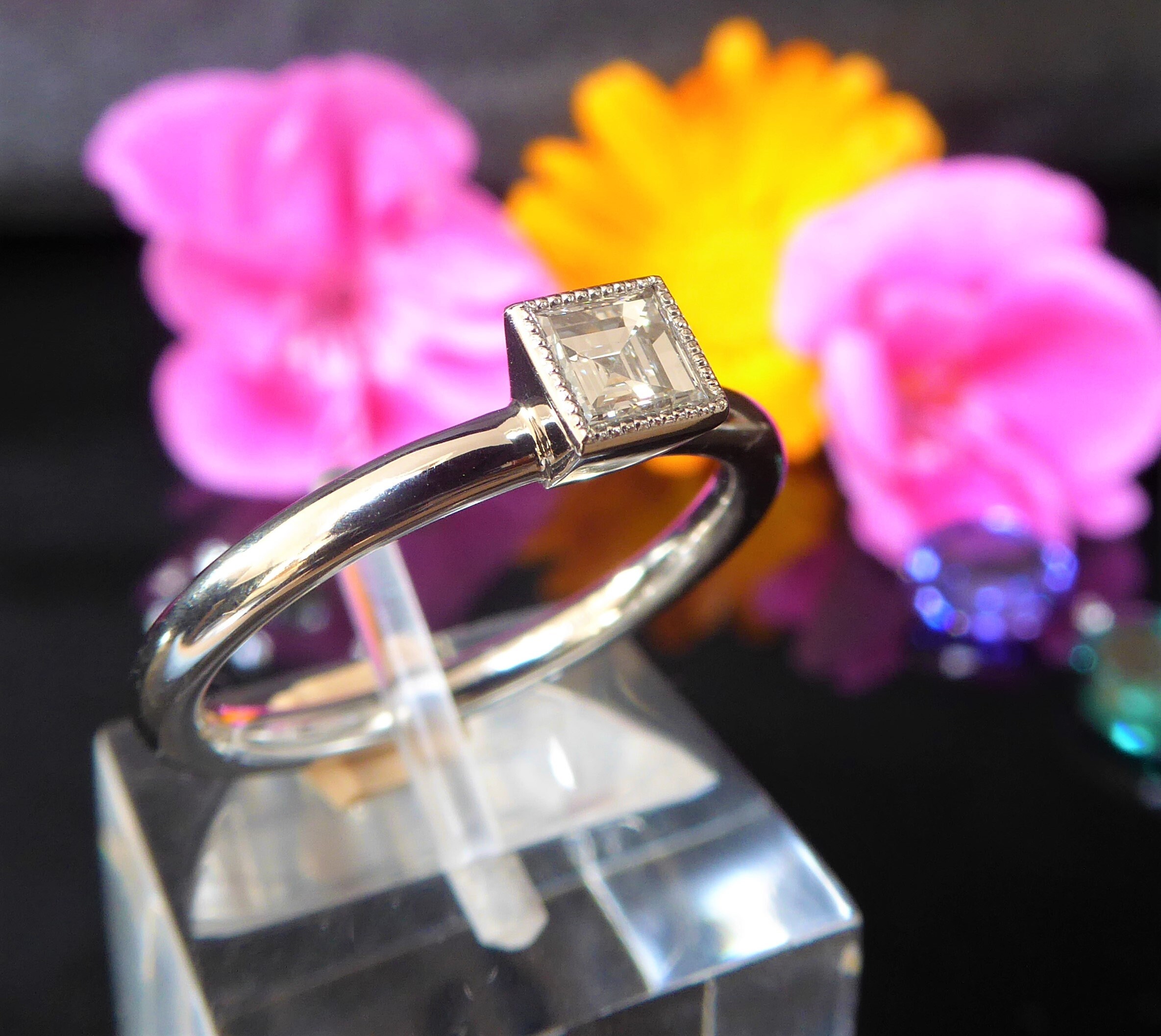 Designer Rings Uk Platinum Diamond Solitaire Engagement Ring Unique