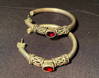 GARNET & Silver RINGS, Bali EarRINGS, January Aquarius Zodiac Stone of the Month. Garnet and sterling silver Earrings.