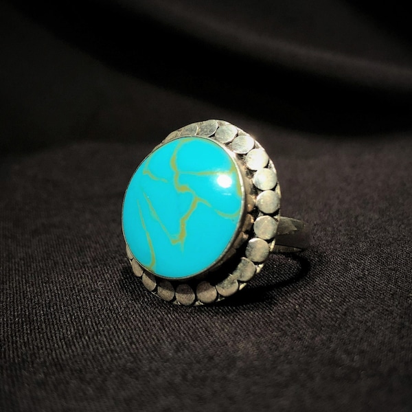 TURQUOISE et ARGENT, Bague ronde, fleur. Pierre naissance mois de décembre. Turquoise stone and Silver RING round shape. Flower or sun style