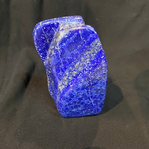 LAPIS LAZULI, blue and white semi-precious stone. Blue and white. Lapis Lazuli rought Stone.