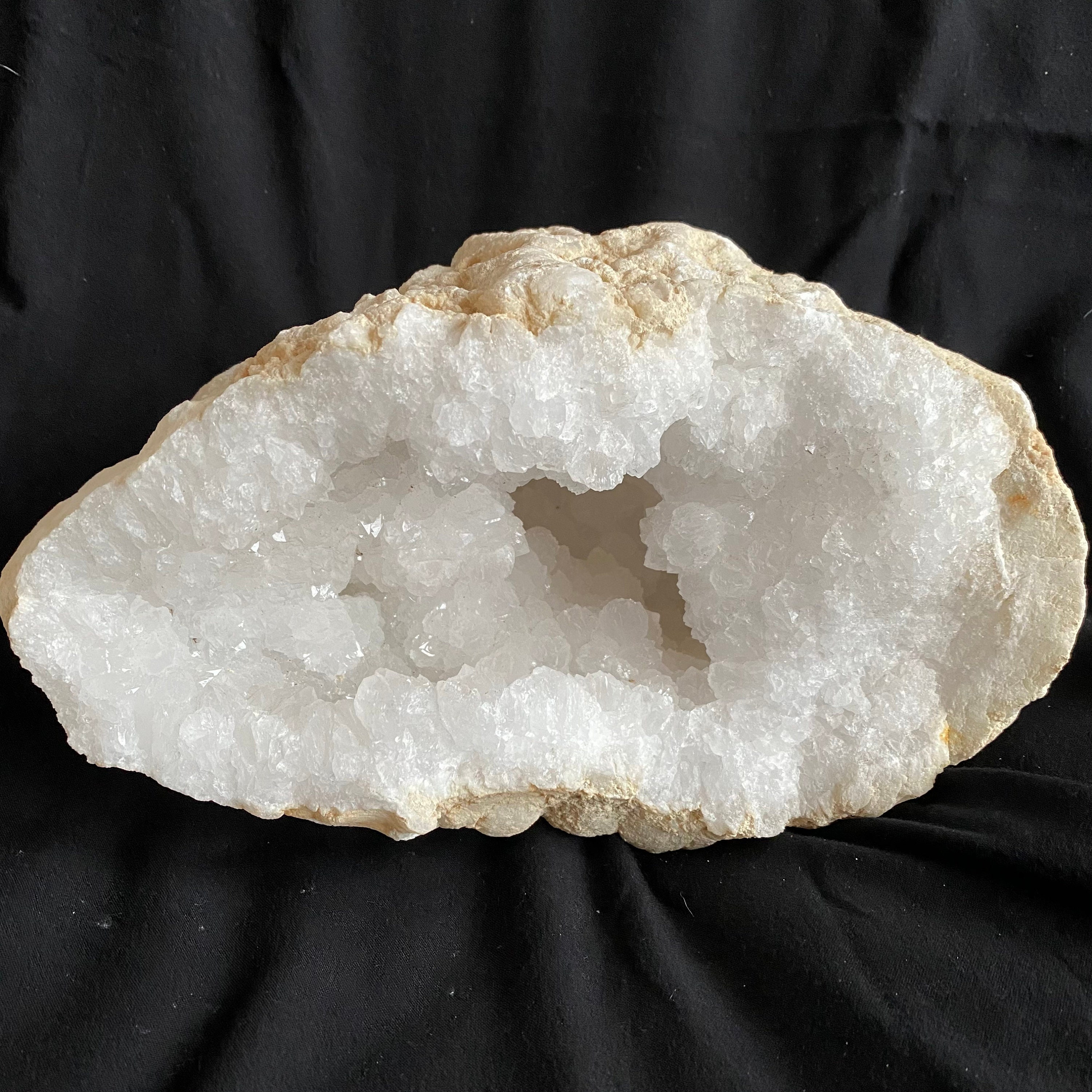 EXPO CUARZO “TEPOZTLÁN” (@alejandromadridfigueroa) • Instagram photos and  videos, image size:3000x3000