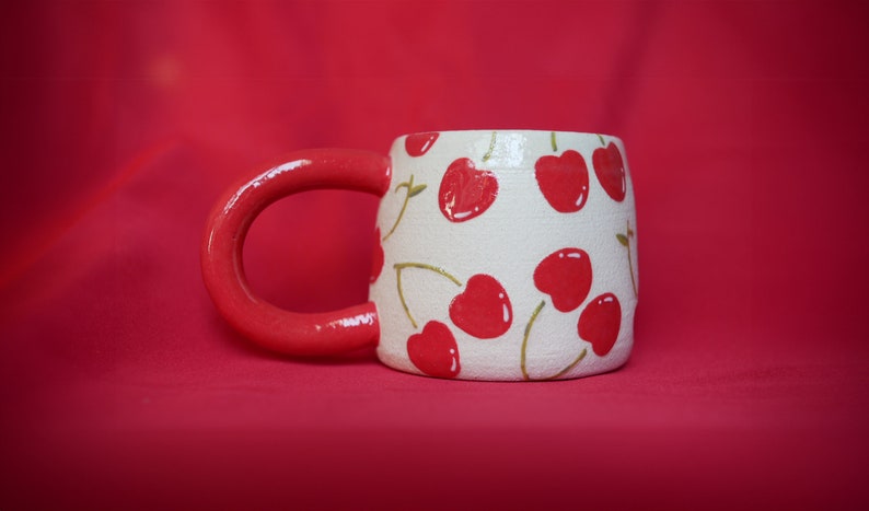 Tasse à café en céramique faite main en céramique avec anse, tasse à thé colorée peinte à la main, cadeau esthétique tasse à boisson en poterie design fruit pour ami image 1