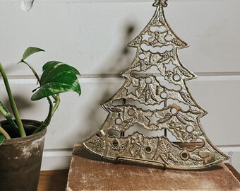 Vintage Brass Christmas Tree Trivet | Vintage Christmas, Brass Decor