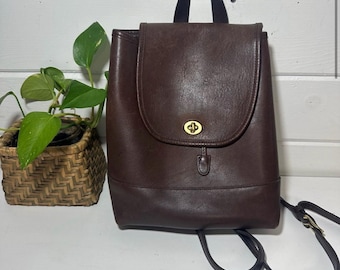 15.6 backpack laptop bag i-Stay 15,6" Laptop Backpack with AGS technology  monolith global GmbH