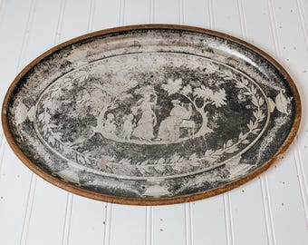 Bandeja metálica con escena victoriana vintage