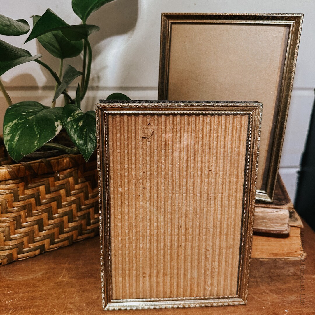 Vintage Set of 2 Gold Tin Picture Frames Vintage Frame Etsy