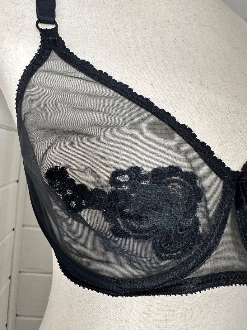 Vintage Black Sheet Lace Detail Bra 34D Vintage Ann Klein Bra image 2