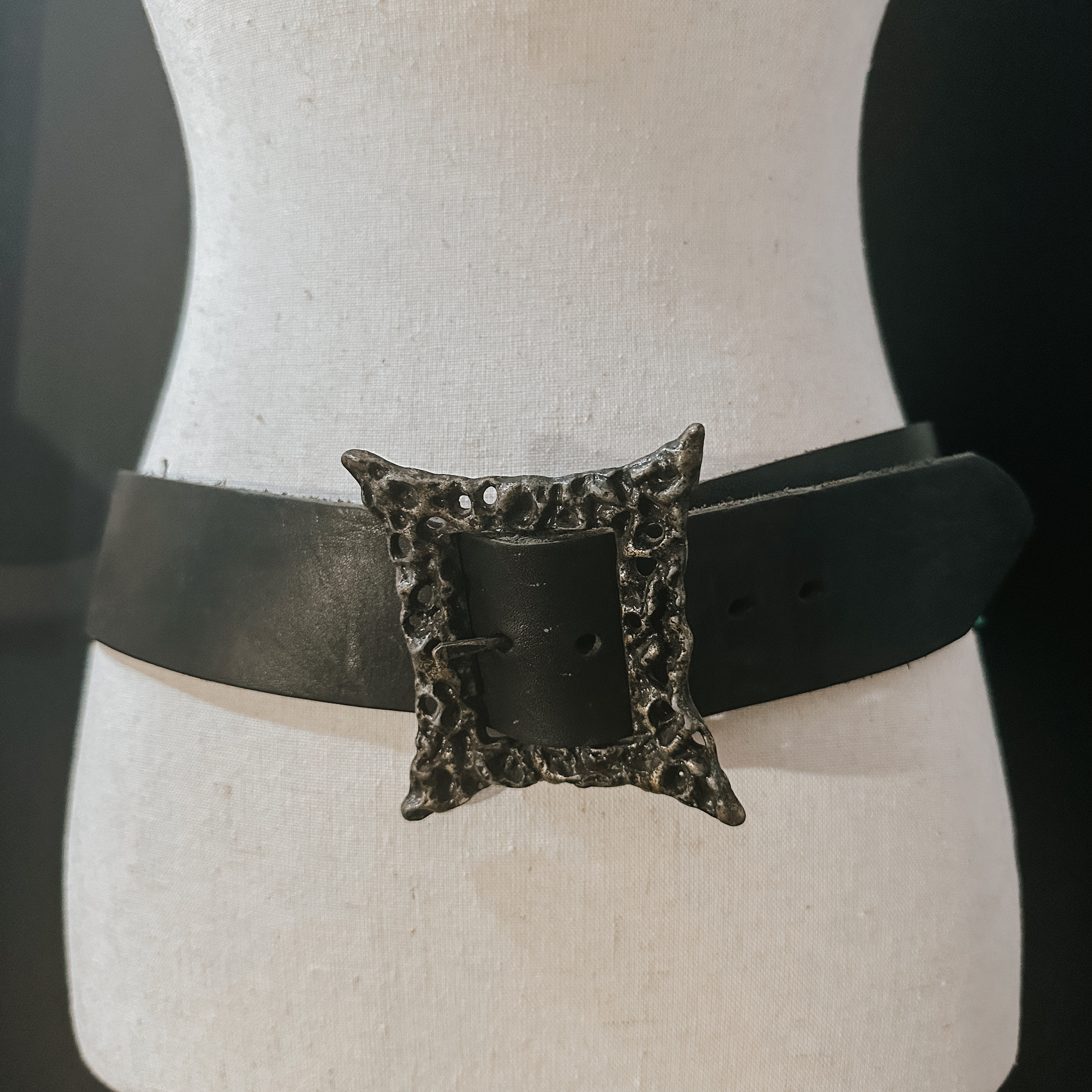 Vintage Fife & Drum by Paris Cowhide Black Belt Size 34 