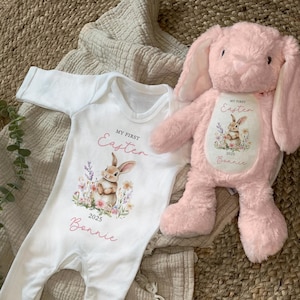 Personalisiertes erstes Ostern Outfit, erste Ostern Strampler, Babys erste Ostern, Osterkorb, Baby-Mädchen-Ostern-Geschenk, Ostern-Dekor, Ostergeschenk,
