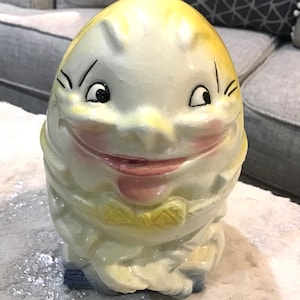 Kitsch style bank, vintage bank, Humpty Dumpty look bank, Alice in Philcoland bank, collectible bank, kitsch