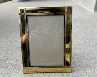 Vintage Shiny Gold Decorative Design 5x7 Picture Frame