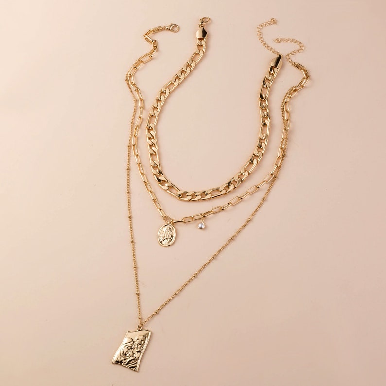 Multi-layer necklace