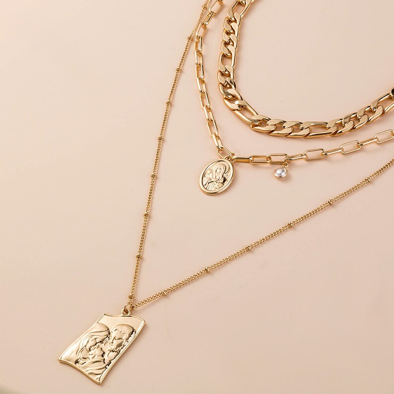 Multi-layer necklace