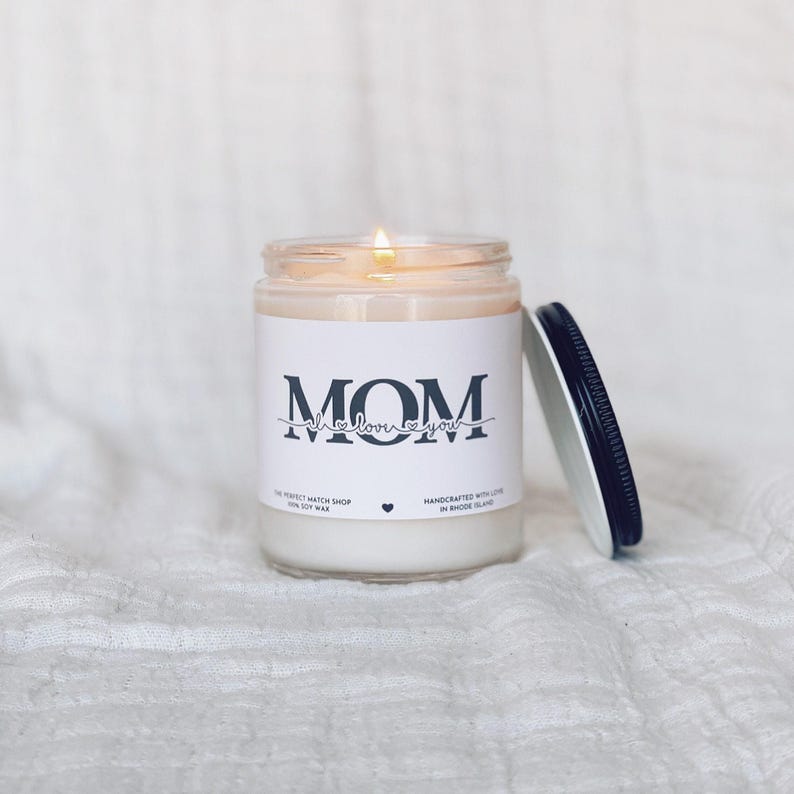 Mom I love you Gift for mothers day, Gifts for mom, cute gifts for mom Mothers day Candle Mothers Day gift Moms birthday candle Best mom image 1