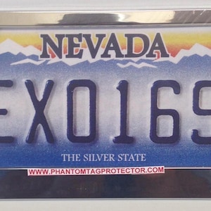 Motorcycle Glossy Chrome  Metal License Plate Frame.