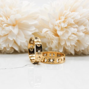 Vintage Style Sun Moon Star Band Ring Jewellery Gift For Women with Persoanlised Card - Bubblenatures