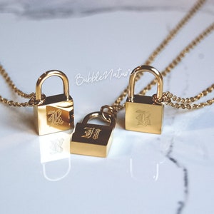 Regalos personalizados para mujer, collar con candado grabado con letra inicial, regalo de cumpleaños - Bubblenatures