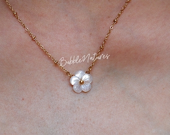 White Shell Blossom Necklace • 18K Gold Plated Satellite Chain • Dainty Flower Charm Necklace • Bridal Party Gift • Waterproof Jewellery