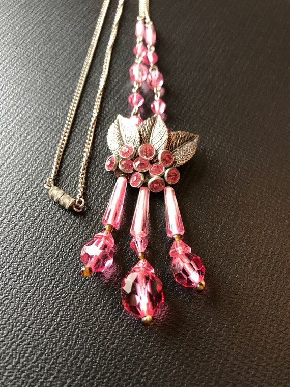 Tchecoslovaquie pink glass bead necklace - image 1