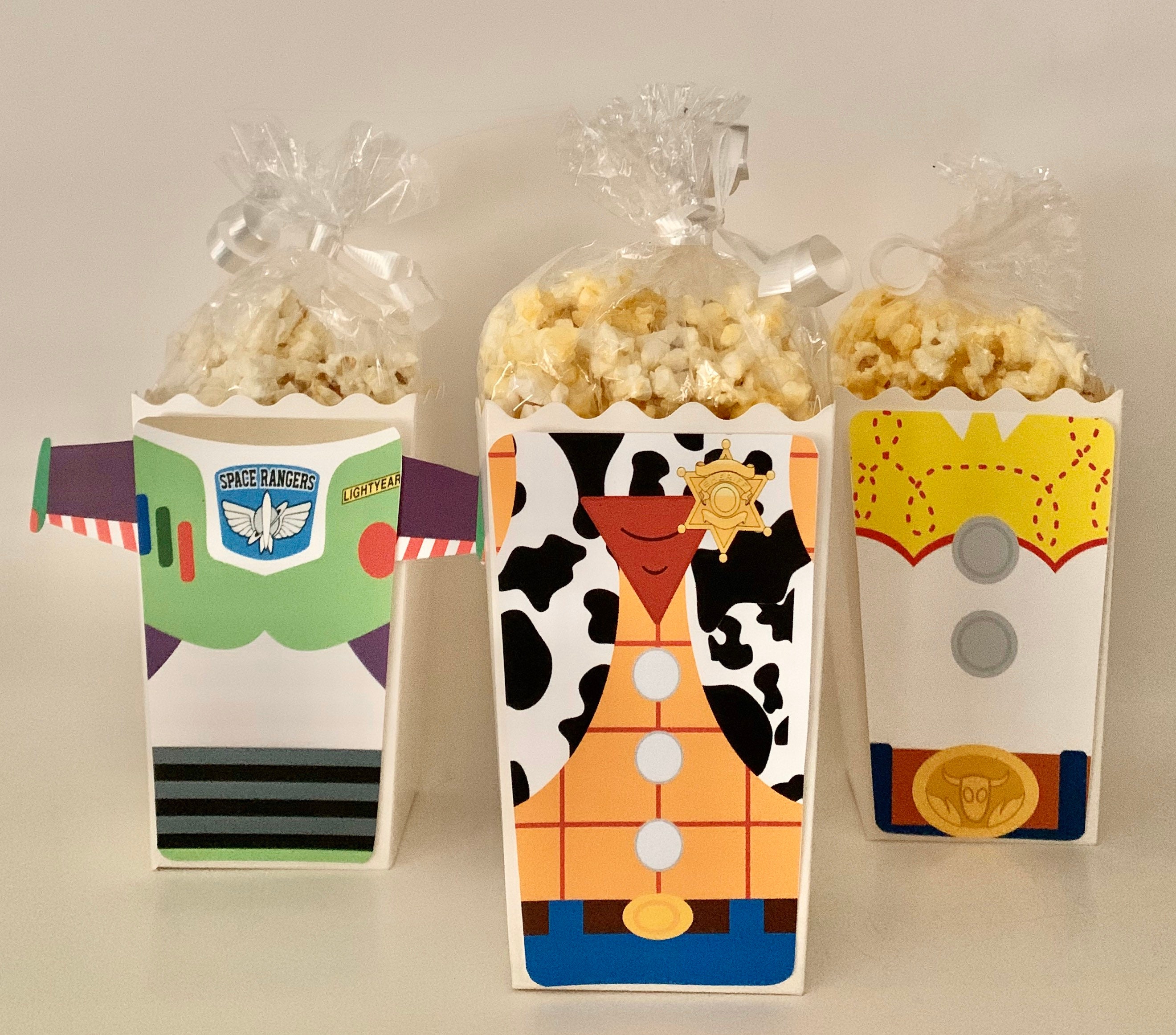FINEASY 22 Stück Popcorntüten Klein Box Candy Container Partytüten Für Salzstangen Und Candybar