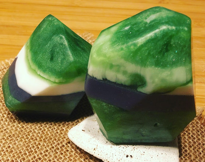 EMERALD SOAP ROCK | Gemstone Soap Bar