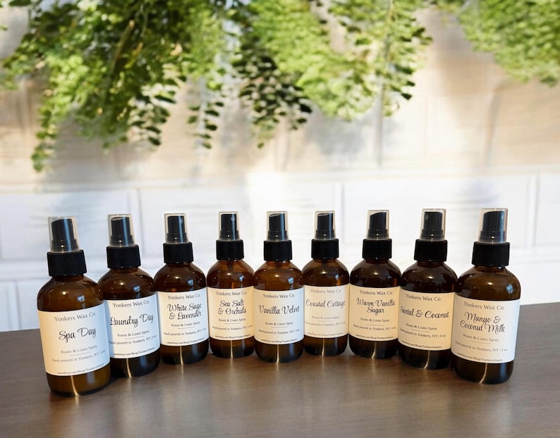 Hand-Poured Room & Linen Spray, 4 oz Amber Bottle, Cozy Home Fragrance immagine 1