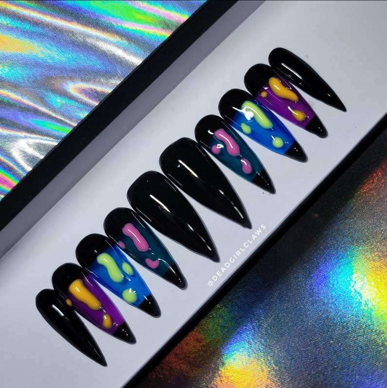 Lava Flow Press on Nail Set Glow in the Dark image 1