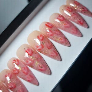 Strawberry Champagne Press on Nail Set image 1