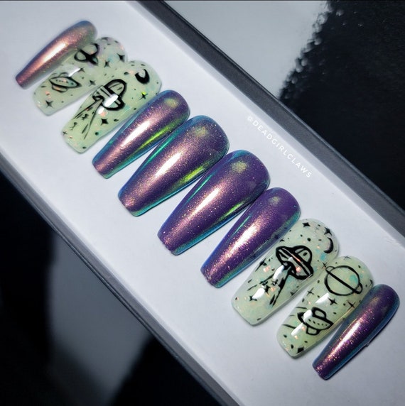 glow in the dark galaxy nails
