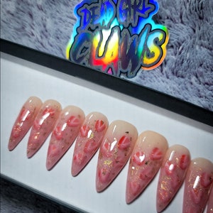 Strawberry Champagne Press on Nail Set image 4