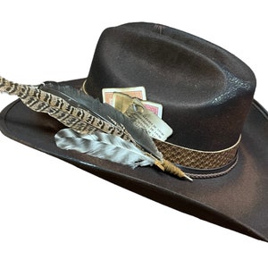 O GRANDE chapéu de cowboy