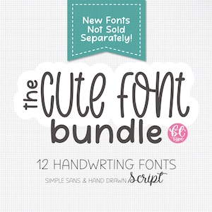 Könnte beinhalten: Ein Grafikdesign für ein Schriftart-Paket namens "The Cute Font Bundle". Die Grafik zeigt den Text "The Cute Font Bundle" in handschriftlicher Form. Der Text "12 Handwriting Fonts" befindet sich unter dem Paketnamen. Der Text "Simple Sans & Hand Drawn Script" befindet sich unter der Anzahl der Schriftarten. Ein rosa Kreis mit dem Text "bc type" befindet sich rechts neben dem Paketnamen.