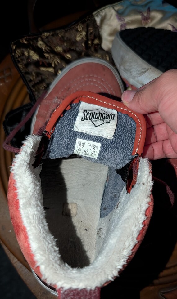 y2k deadstock red classic vans with fuzzy insoles… - image 4