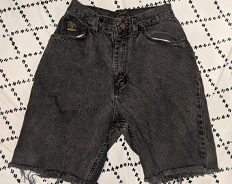 90s Wrangler black cut off Shorts size 6