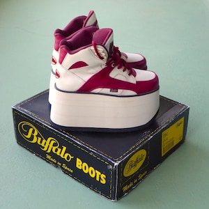 Swear shoes 90s - Etsy 日本