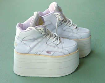 super coole sehr seltene original real vintage 1990ies BUFFALO 1310 made in Spain Plateau Schuhe
